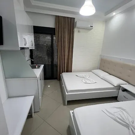 Seaside & Hotel Sarandë