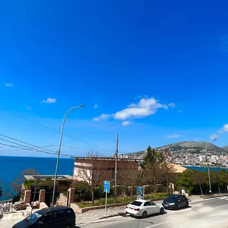 Seaside & Отель *