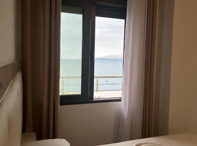 Seaside & Hotel *