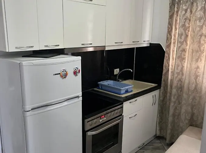 Отель Seaside & Саранда